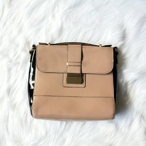 Nude gloss square structure crossbody bag