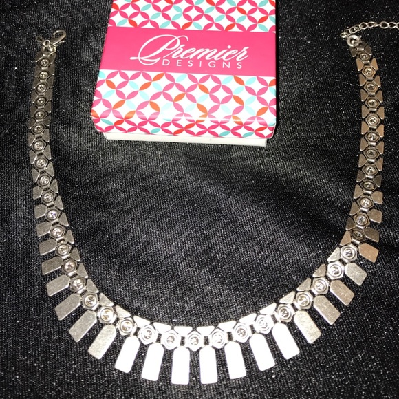 Premier designs nod to mod necklace - Picture 2 of 2