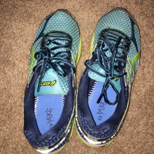 Asics gel-cumulus. Size 9