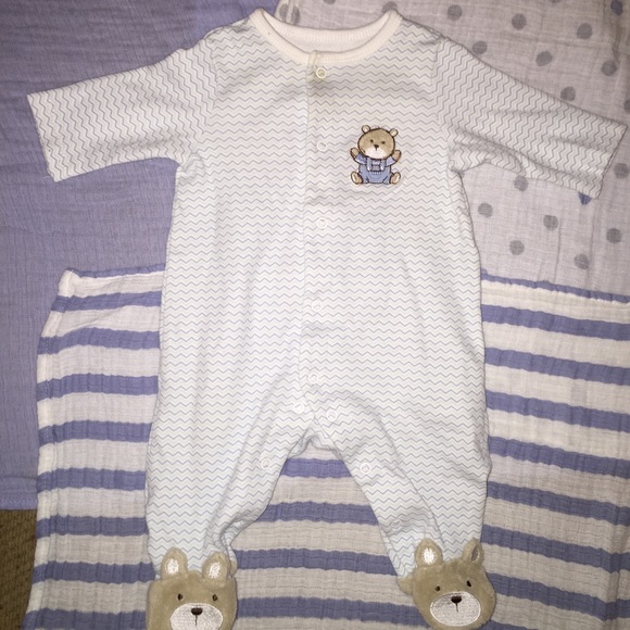 Infant Bear Footie with matching blanket