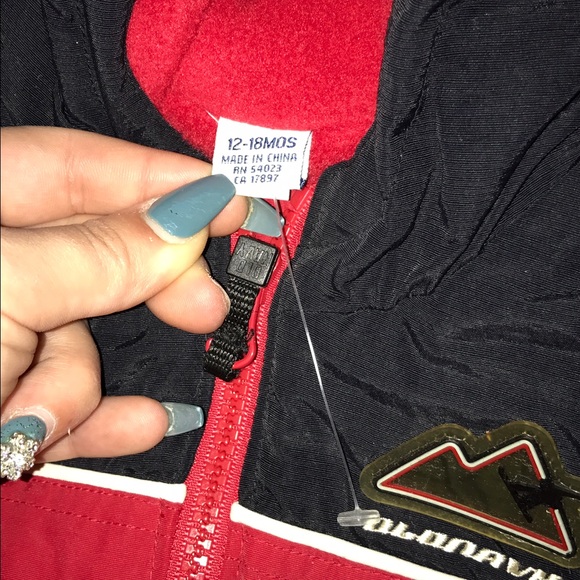 NWT toddler snow suit - Picture 3 of 4