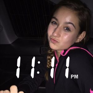 Meet your Posher, Molly