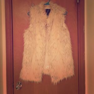 ‼️‼️PRICE DROP‼️‼️‼️Rachel Zoe Fur Vest NWOT