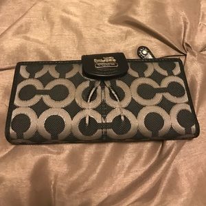 Coach wallet