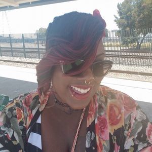 Meet your Posher, Jonisha