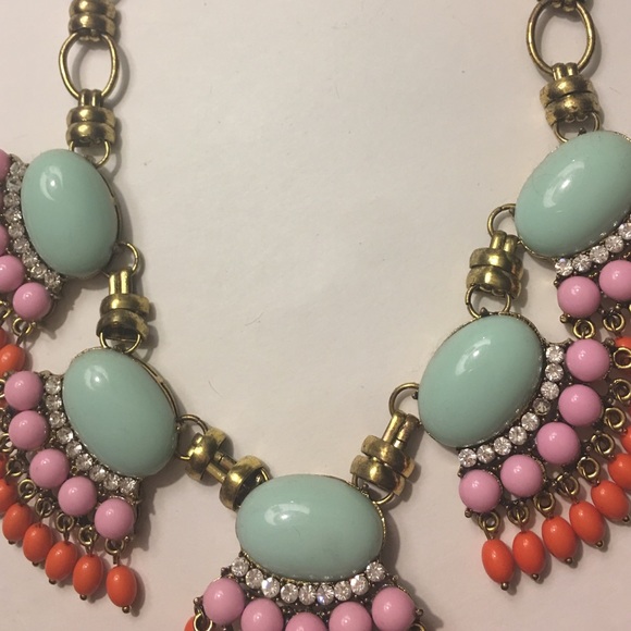 Multi Colored necklace worn once - Picture 3 of 3