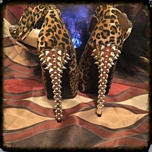 Leopard print and gold