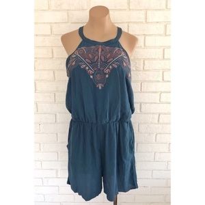 ⚡️SOLD⚡️NWT teal embroidered romper