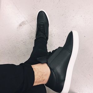 Meet your Posher, Silas