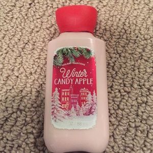 NEW BATH AND BODY WORKS WINTER CANDY APPLE LOTION