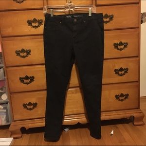 Navy mid rise jegging crop jeans