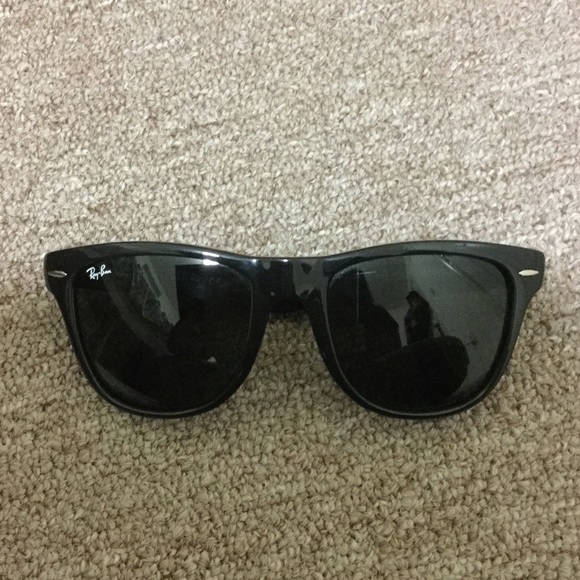 Foldable ray ban sunglasses