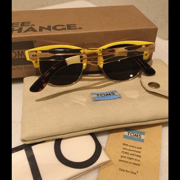 πHPπ1 LEFT! TOMS Unisex Lobamba Sunglasses - Picture 3 of 4