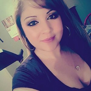 Meet your Posher, Mayra