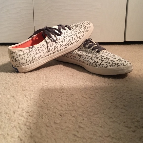 Brand new Keds - Picture 1 of 4