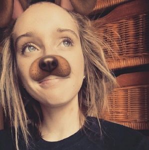 Meet your Posher, Delaynie