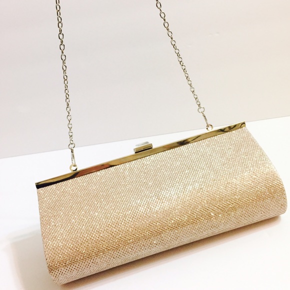 NEW "Night Out" Glitter Clutch ✨