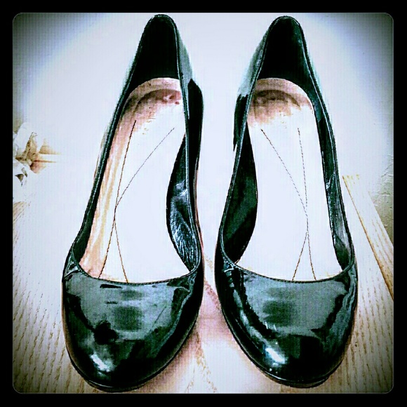 Kate spade "Karolina" Black Patent