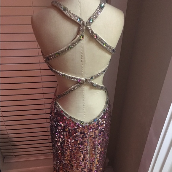 Sherri hill prom dress