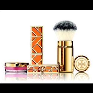 Brand new Tory burch face brush