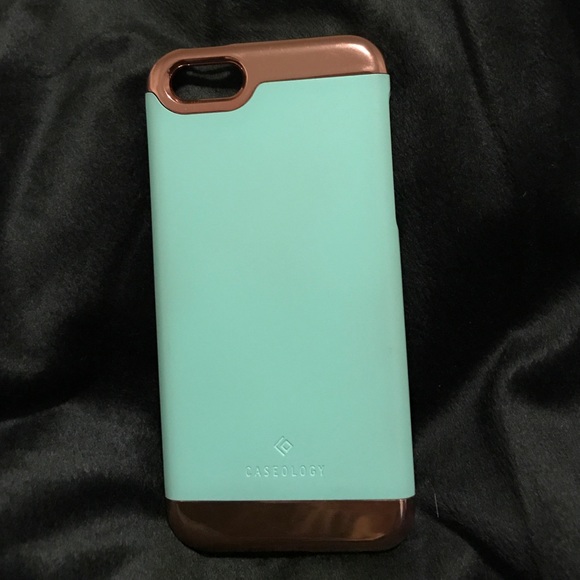 iPhone 5/5S/SE Caseology Case
