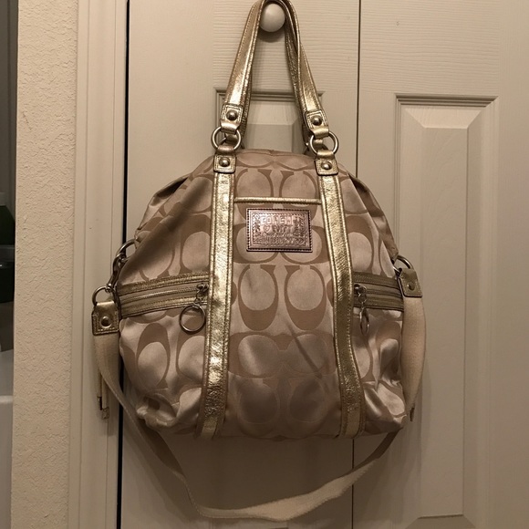Coach Poppy Signature Tote/Crossbody Bag