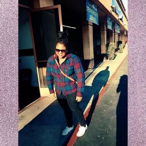 Meet your Posher, Jasmine