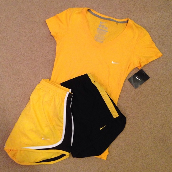 Nike Pants - Nike shorts/t-shirt bundle