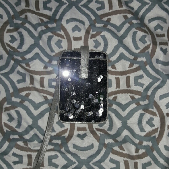 Cell phone wristlet