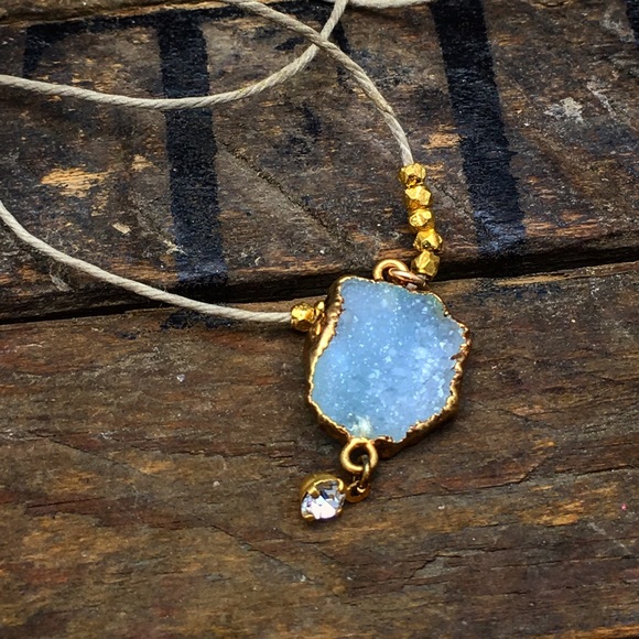 Host Pick 24k vermeil beads with blue raw Druzy - Picture 2 of 5