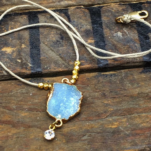 Host Pick 24k vermeil beads with blue raw Druzy - Picture 3 of 5