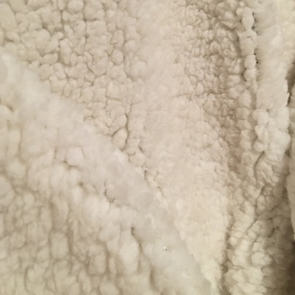 Meet your Posher, Anne