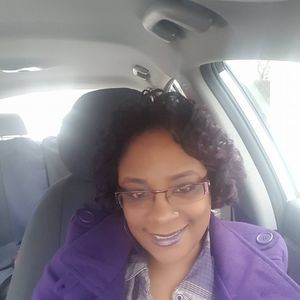 Meet your Posher, Kendra