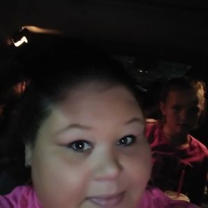 Meet your Posher, Candace