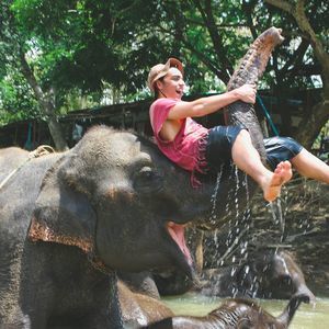 Meet your Posher, Robert