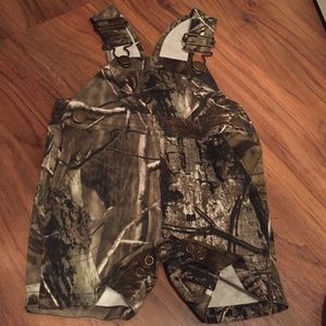 Overalls camo (bass pro)