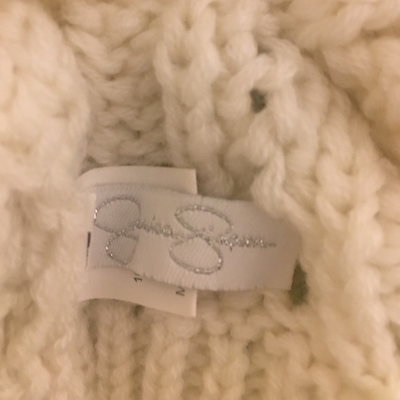 Jessica Simpson oversized beanie - Picture 2 of 2