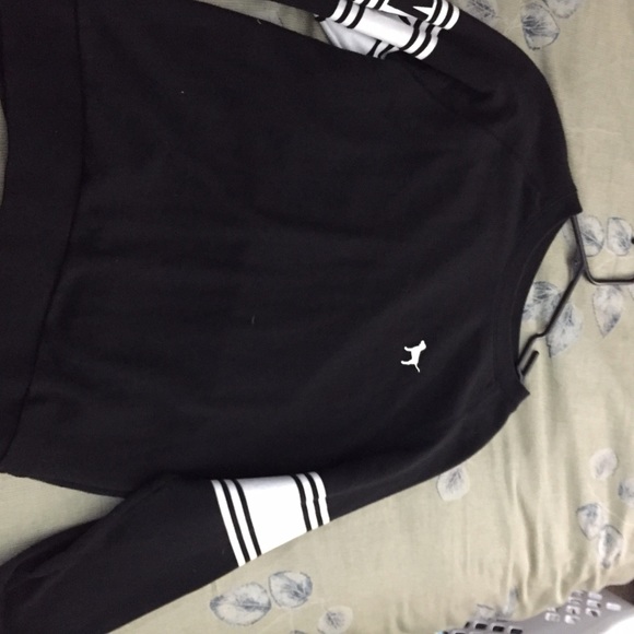 PINK crewneck sweater