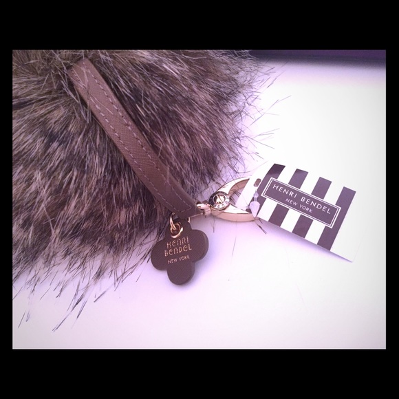 Henri Bendel FAUX FUR POM POM FOB