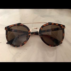Women's Kensie Sunglasses