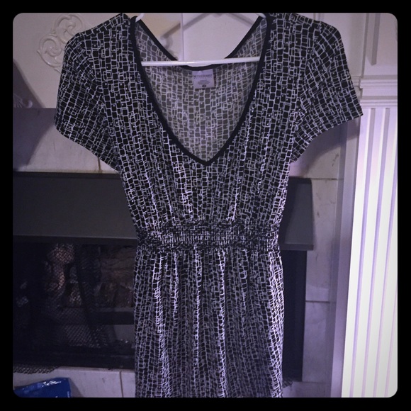 Maternity Shirt medium