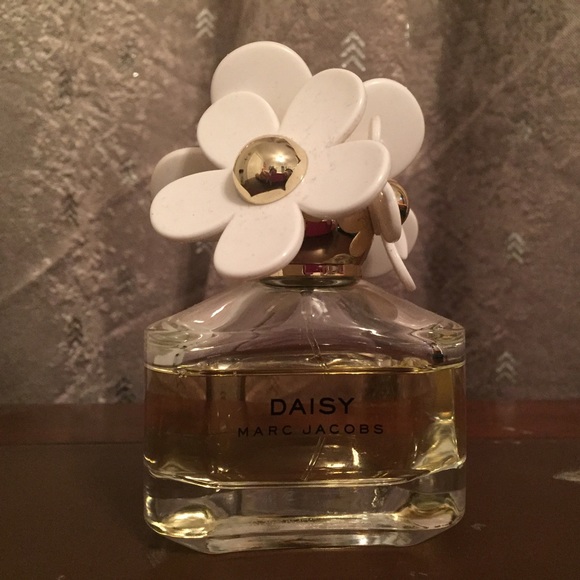 Marc Jacobs daisy perfume