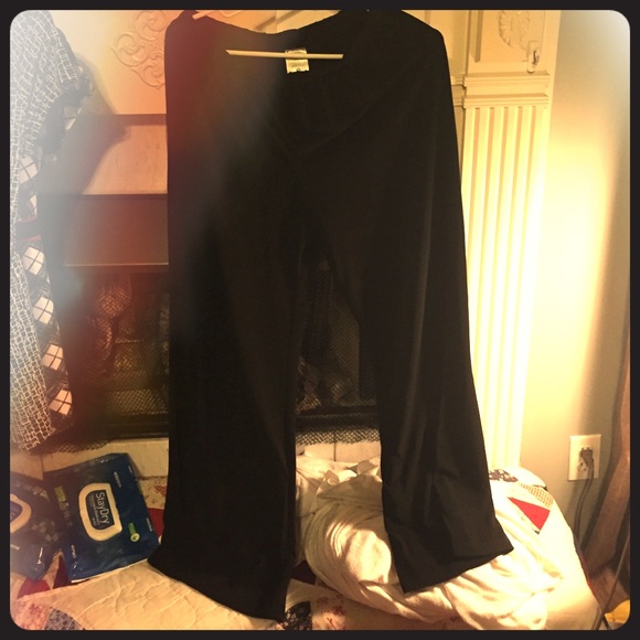 Maternity Pants Medium