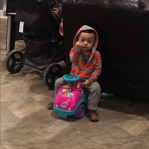 Meet your Posher, Antonio