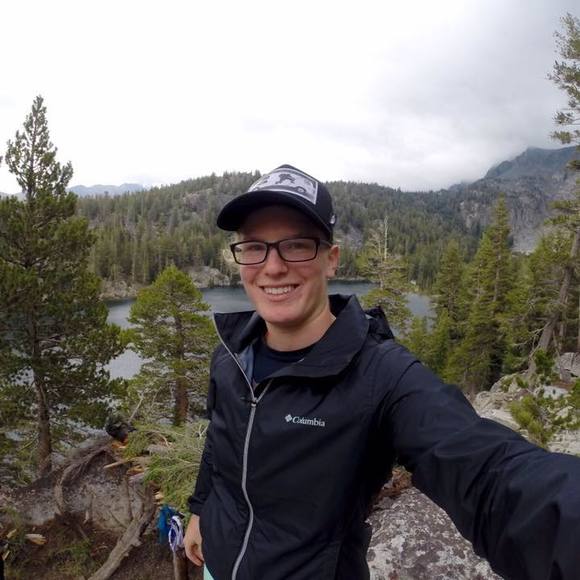 Meet your Posher, Jenn