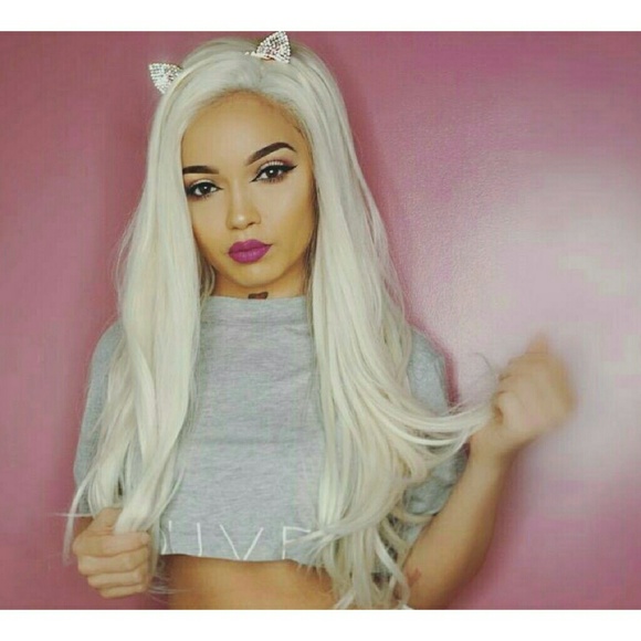 Platinum Blonde Beauty Lace Front Wig 22-26 inches