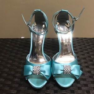 Audrey Brooke Tiffany Blue heels