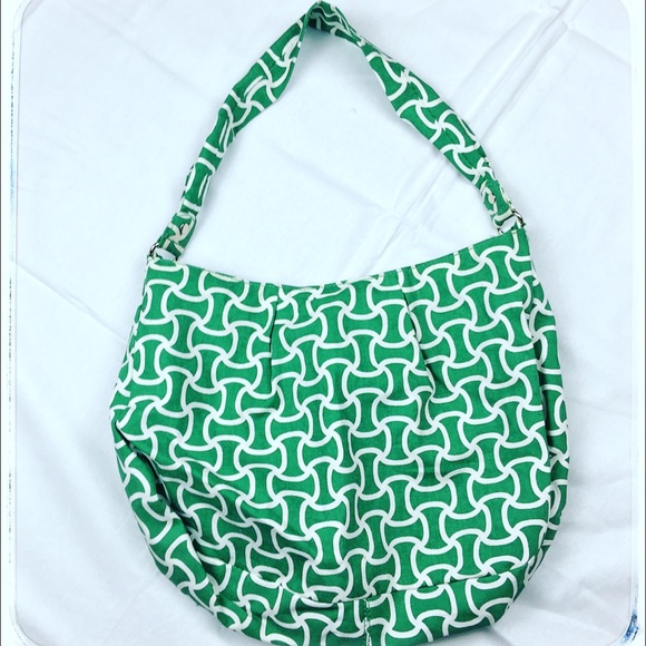 ‼️$4 SALE‼️ (NWOT) Green & White Handbag