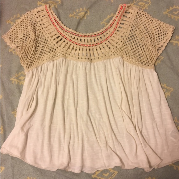 American Eagle Macrame Shirt