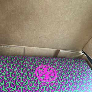 Meet your Posher, Ross